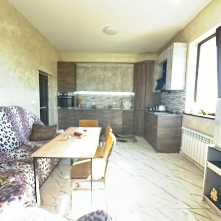Hotel Abo Erywań Zewnętrze zdjęcie
