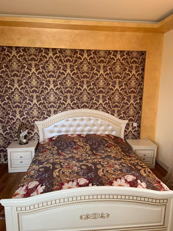 Hotel Abo Erywań Zewnętrze zdjęcie