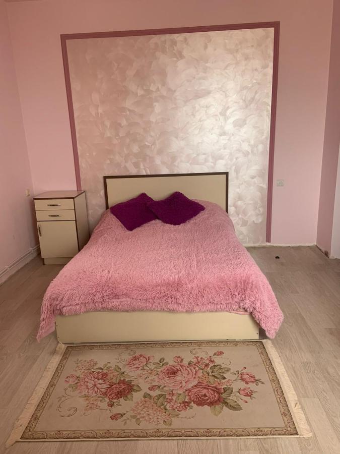 Hotel Abo Erywań Zewnętrze zdjęcie